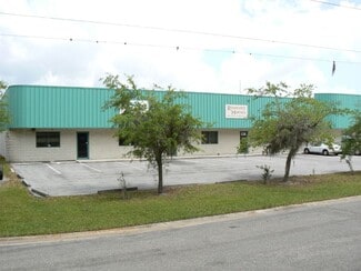 Plus de détails pour 2147 Porter Lake Dr, Sarasota, FL - Local d'activités à louer