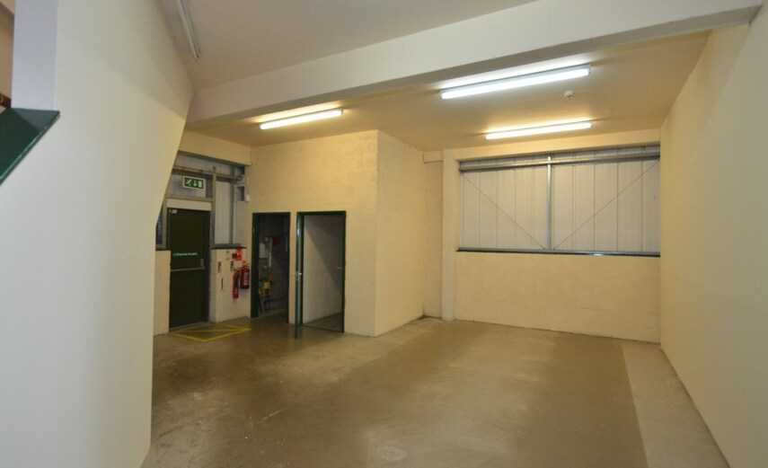 5J Glanyrafon Industrial Estate, Aberystwyth à vendre - Photo intérieure - Image 2 de 4