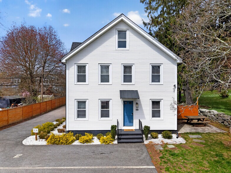 9 School St St, Mystic, CT à vendre - Photo du bâtiment - Image 3 de 23