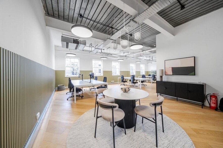 28-30 Rivington St, London for lease - Building Photo - Image 2 of 29