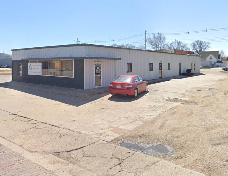 1218 K St, Aurora, NE for sale - Building Photo - Image 2 of 2