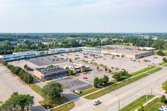 Plus de détails pour 35685-35745 Warren Rd, Westland, MI - Industriel à louer