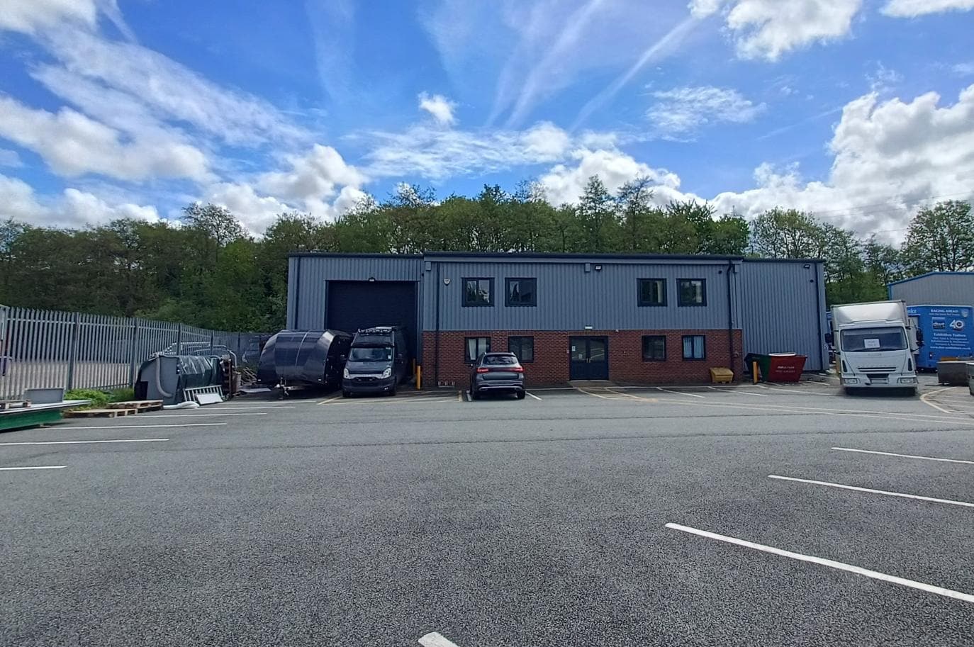 Turnpike Clos, Grantham for lease Building Photo- Image 1 of 15