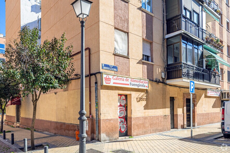 Calle Rincón de la Victoria, 1, Madrid, Madrid à vendre - Photo du bâtiment - Image 3 de 7