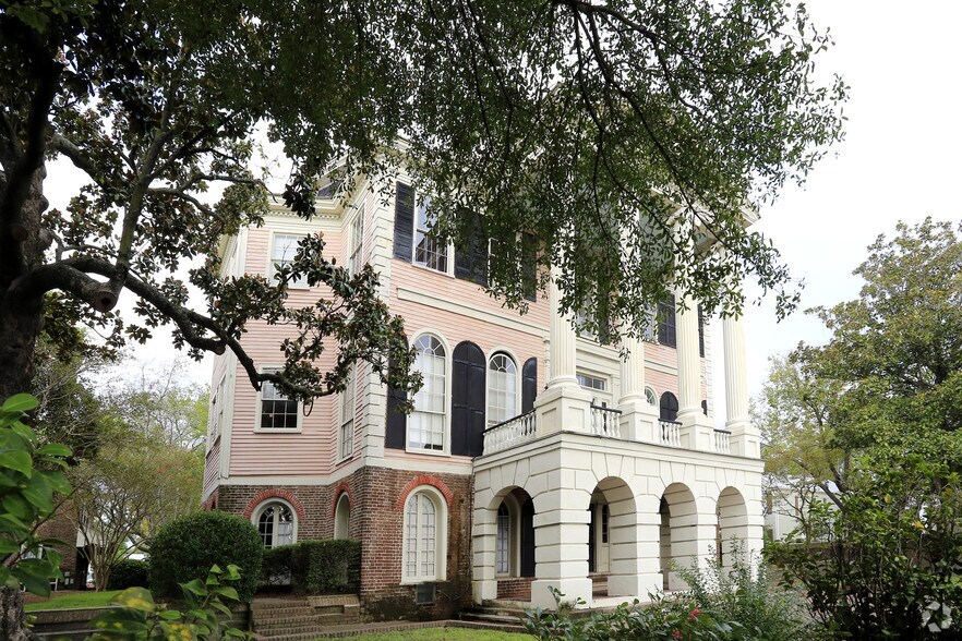 635 E Bay St, Charleston, SC à louer - Photo du bâtiment - Image 3 de 176