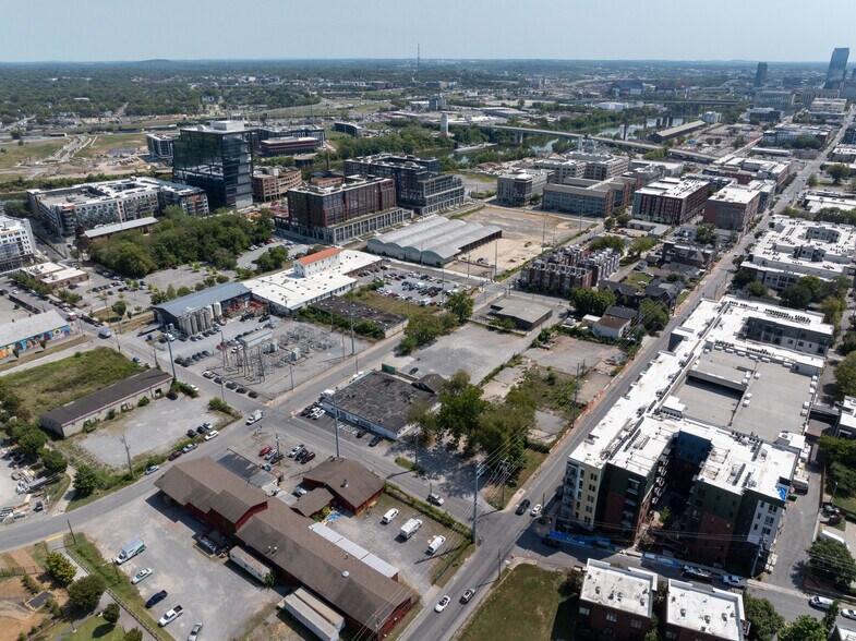 1423 2nd Ave N, Nashville, TN à vendre - Photo du bâtiment - Image 2 de 5