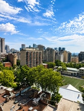 3550 Ch De La Côte-Des-Neiges, Montréal, QC à louer Photo intérieure- Image 1 de 5