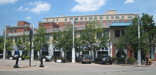 More details for 1 Van Der Donck St, Yonkers, NY - Retail for Lease