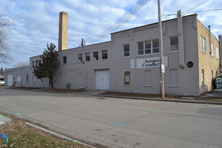 Plus de détails pour 714 Division St, Oshkosh, WI - Industriel à vendre