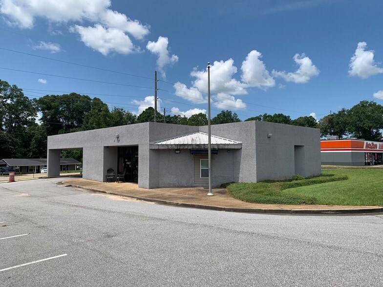 5127 Moffett Rd, Mobile, AL for sale - Building Photo - Image 1 of 12