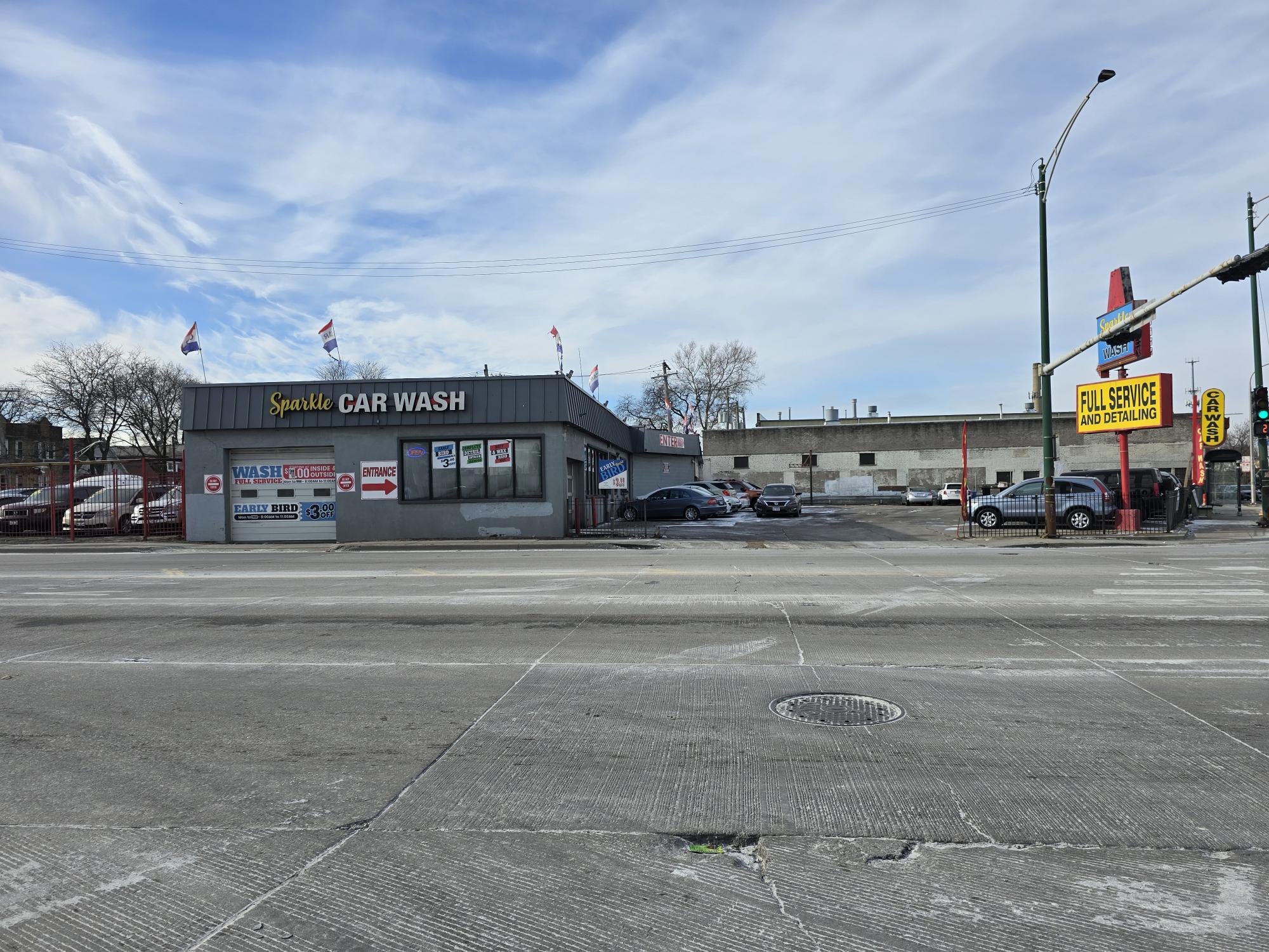 4801 W Grand Ave, Chicago, IL à vendre Photo du bâtiment- Image 1 de 16