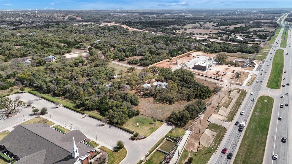 51 County Road 264, Leander, TX à vendre - Photo du bâtiment - Image 2 de 13