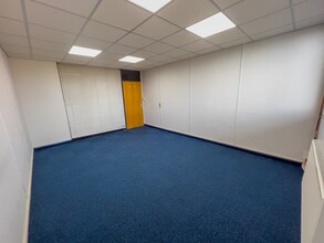 Bilton Way, Lutterworth for lease Interior Photo- Image 1 of 4