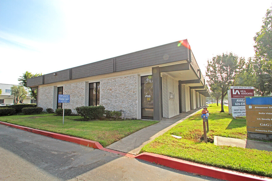 5900 S Eastern Ave, Commerce, CA for lease - Building Photo - Image 2 of 15