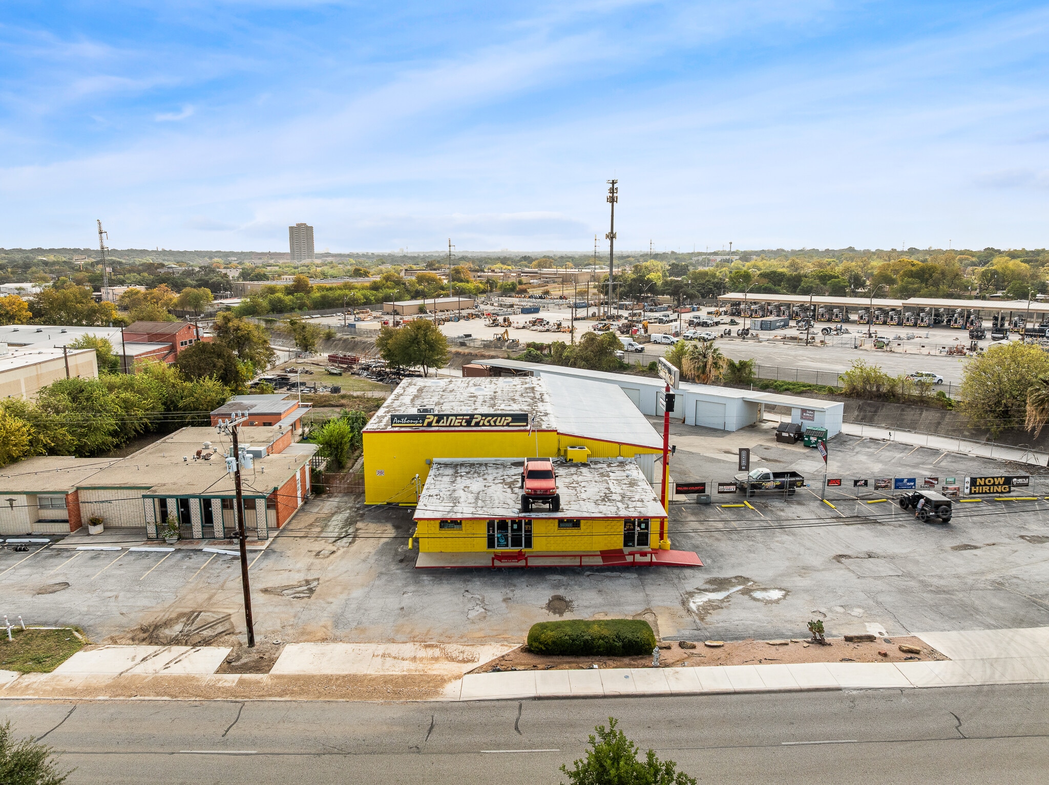2238 NW Loop 410 Fwy, San Antonio, TX for sale Building Photo- Image 1 of 33