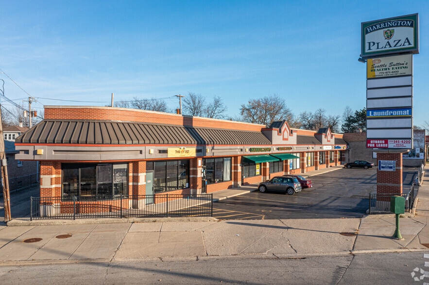 5675-5691 N Milwaukee Ave, Chicago, IL for lease - Primary Photo - Image 2 of 6