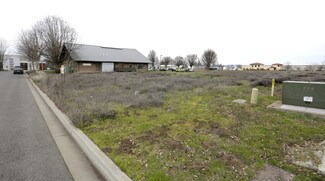 Plus de détails pour 811 Ohare Pky, Medford, OR - Terrain à vendre