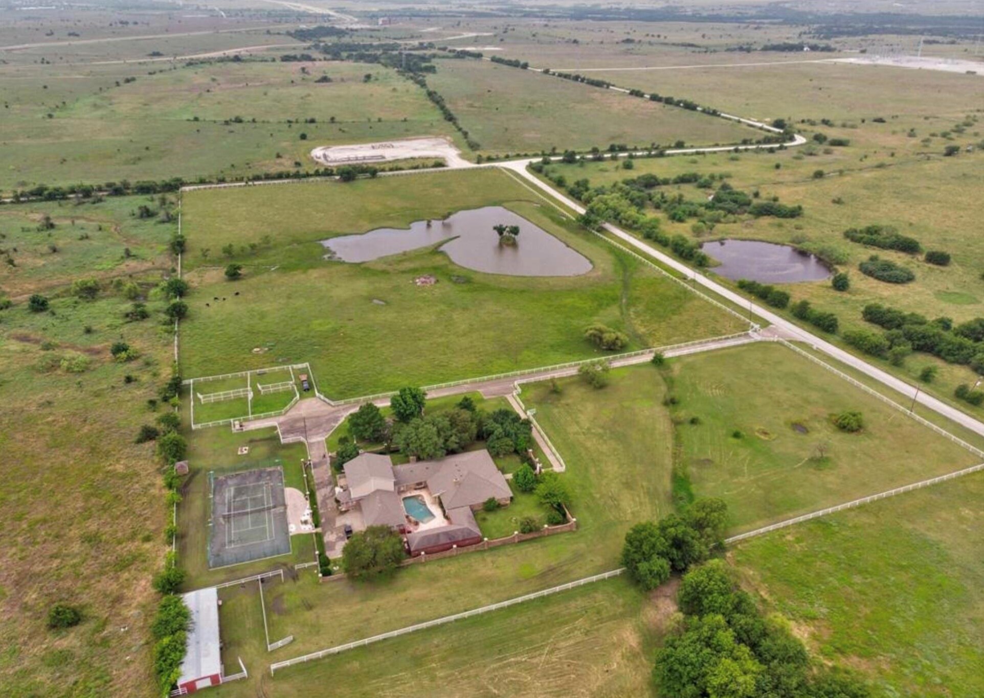 9905 Old Granbury Rd, Crowley, TX à vendre Aérien- Image 1 de 4