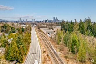 6741 Cariboo Rd, Burnaby, BC - AÉRIEN  Vue de la carte