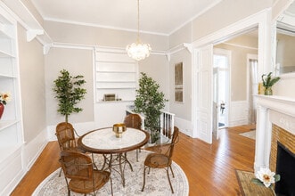 700 W Garden St, Pensacola, FL for lease Interior Photo- Image 1 of 5