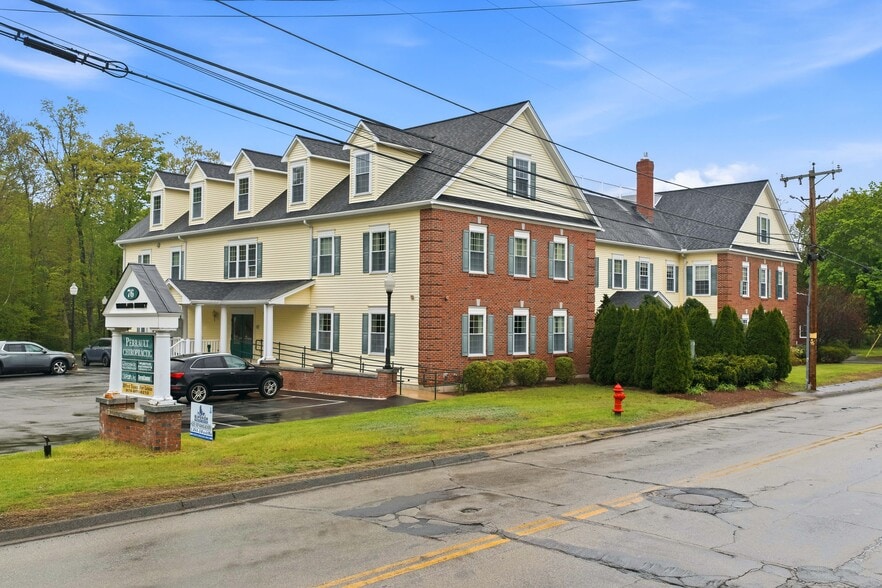 The Woodland Street Portfolio portefeuille de 3 propriétés à vendre sur LoopNet.ca - Photo du bâtiment - Image 3 de 7