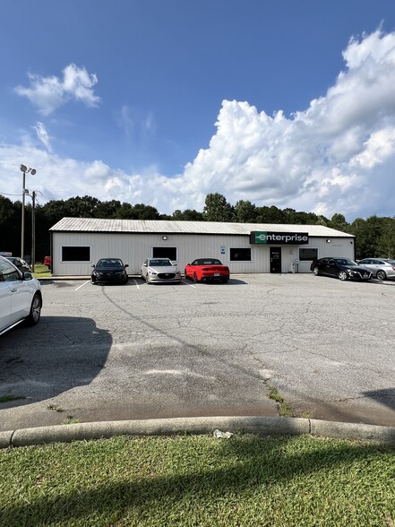 4020 and 4028 Calhoun Memorial Hwy, Easley, SC for sale - Building Photo - Image 2 of 12