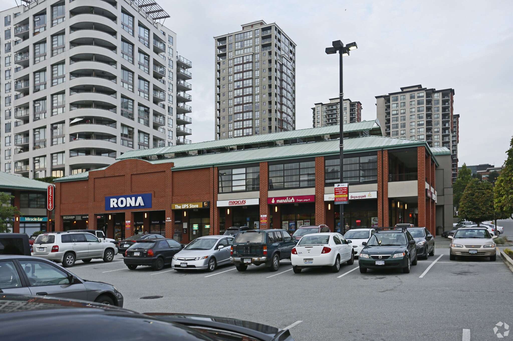 88 10th St, New Westminster, BC à vendre Photo principale- Image 1 de 1