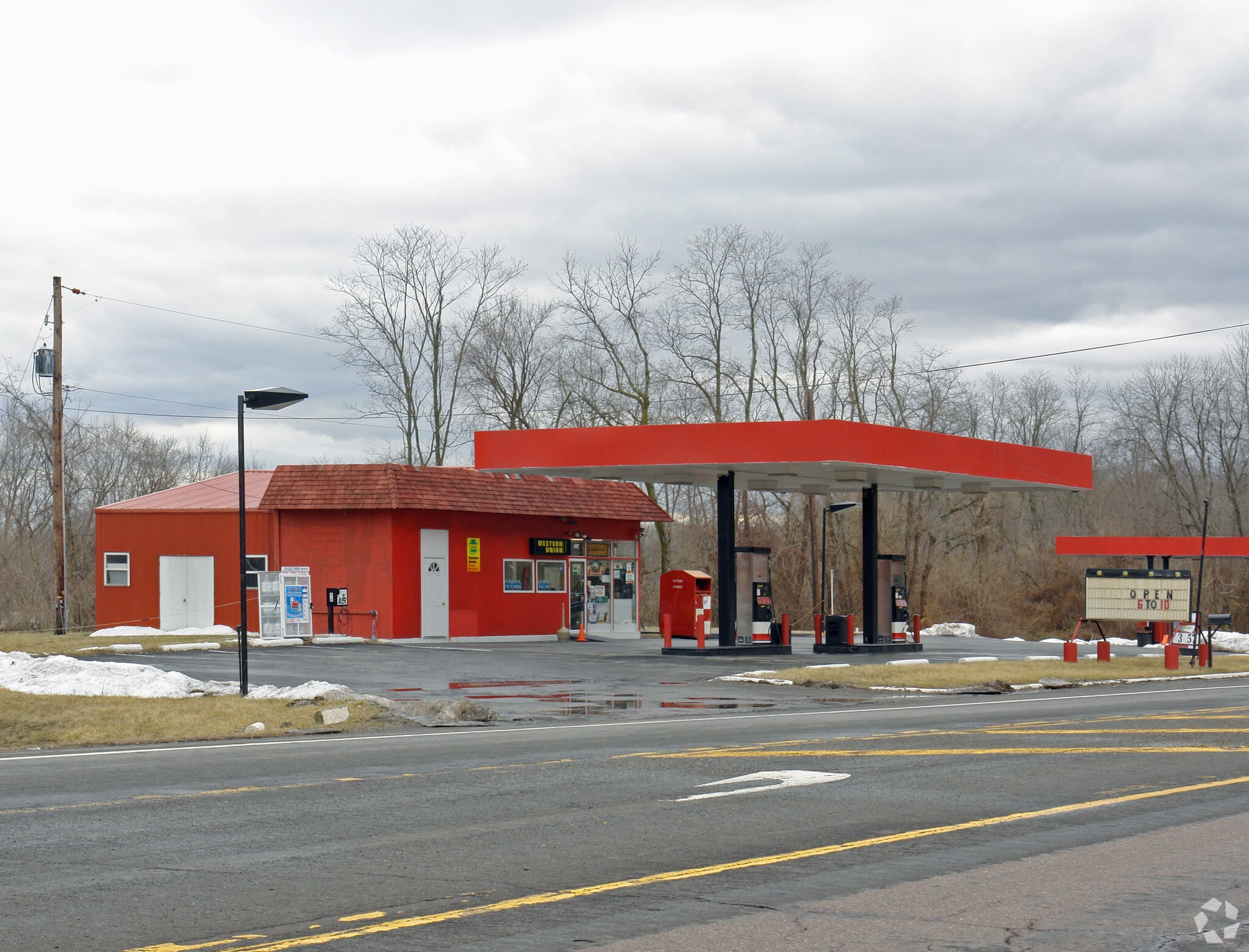 Gas Station Portfolio Sale portfolio of 3 properties for sale on LoopNet.ca Primary Photo- Image 1 of 4