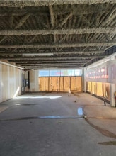 60 Bowridge Dr NW, Calgary, AB à louer Photo intérieure- Image 2 de 2