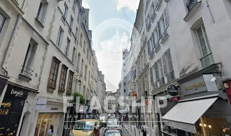 Retail in Paris for lease - Building Photo - Image 2 of 2