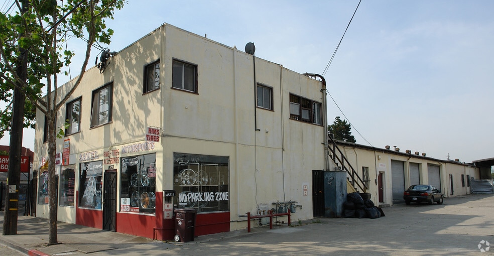14583 E 14th St, San Leandro, CA for lease - Building Photo - Image 2 of 9