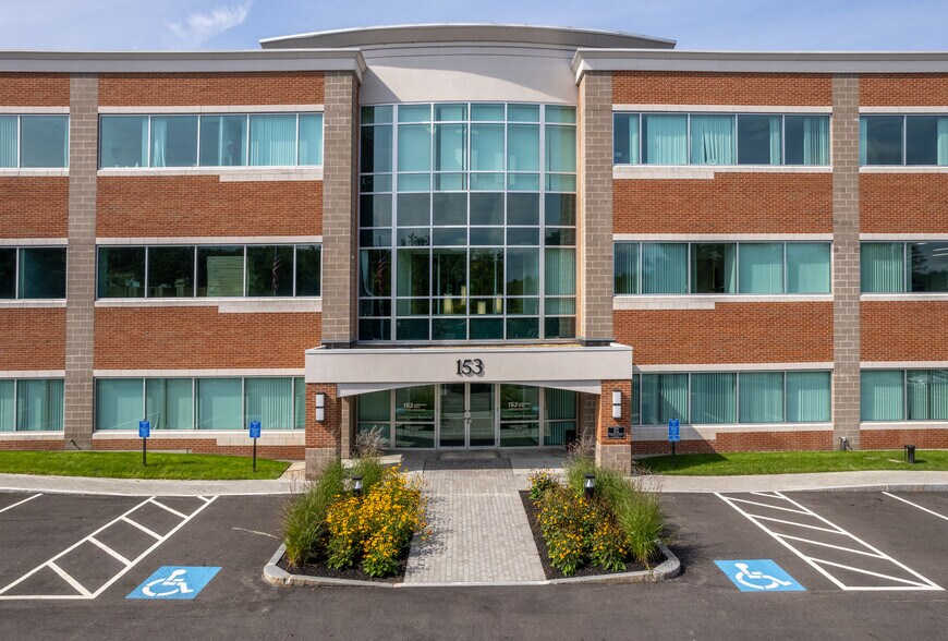 153 Cordaville Rd, Southborough, MA à louer - Photo du bâtiment - Image 3 de 7