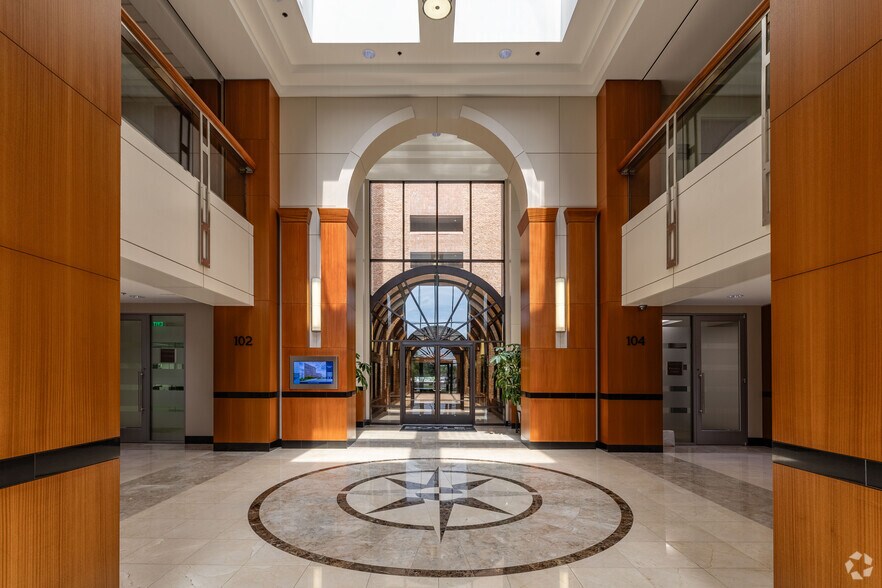 104 Woodmont Blvd, Nashville, TN à louer - Hall d’entrée - Image 2 de 18
