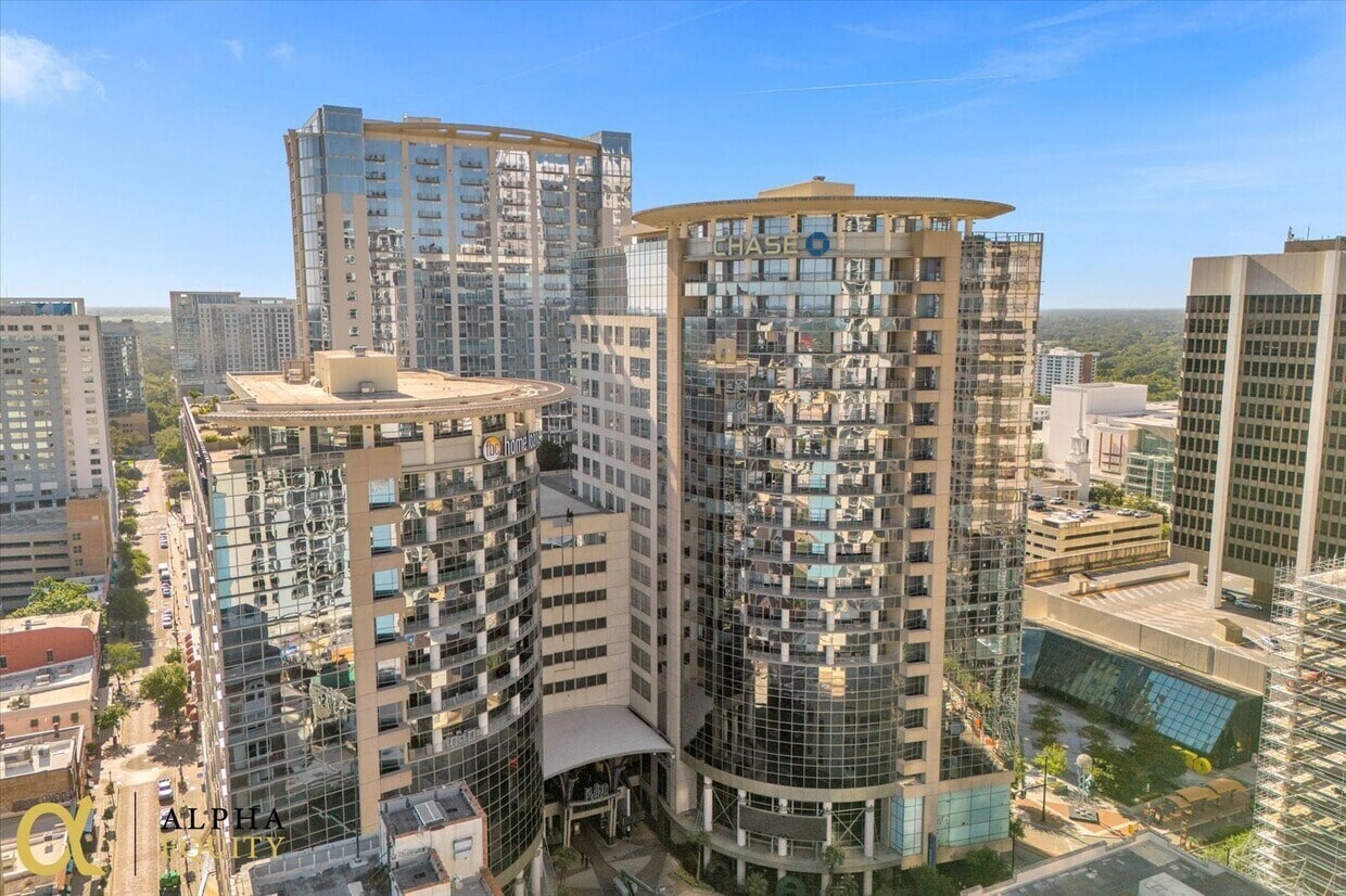 121-189 S Orange Ave, Orlando, FL à vendre Photo principale- Image 1 de 258