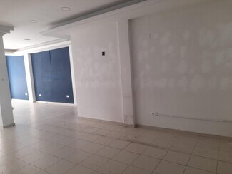 Plus de détails pour Commerce de détail à louer