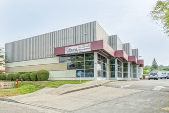 5256 Aero Dr, Santa Rosa, CA à louer Photo intérieure- Image 1 de 11