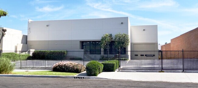 More details for 3014 Tanager Ave, Commerce, CA - Industrial for Lease