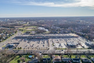 Plus de détails pour 115-237 Irving Park Rd, Streamwood, IL - Commerce de détail à louer