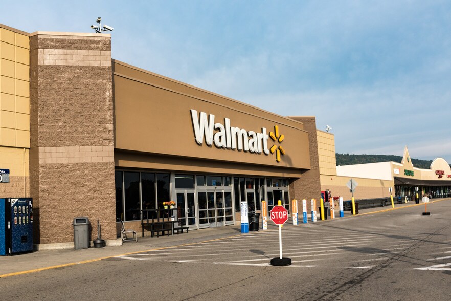 1000-1040 State Route 36, Hornell, NY à vendre - Photo du bâtiment - Image 2 de 9