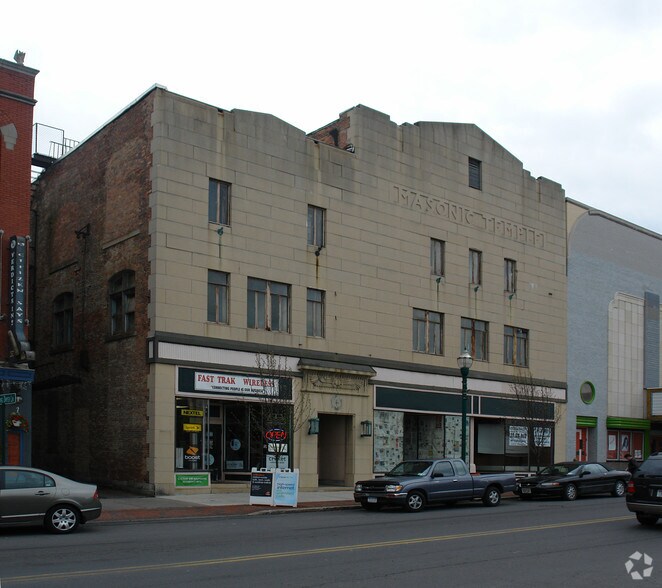 10 South St, Auburn, NY à vendre - Photo du bâtiment - Image 2 de 23