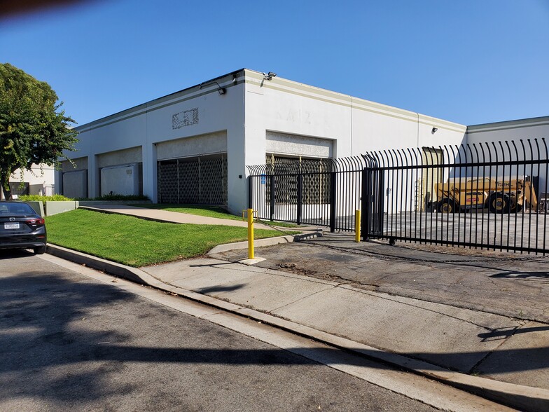 1512 Kona Dr, Compton, CA for lease - Building Photo - Image 1 of 8