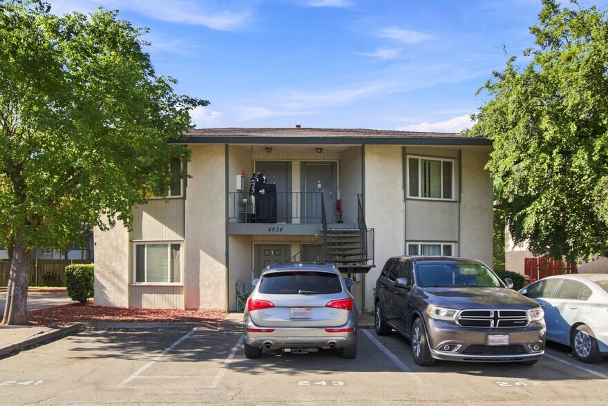 4624 Ashdale Ct, Sacramento, CA for sale - Building Photo - Image 3 of 15