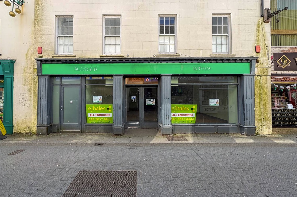 4 Bridge St, Haverfordwest for lease Primary Photo- Image 1 of 3