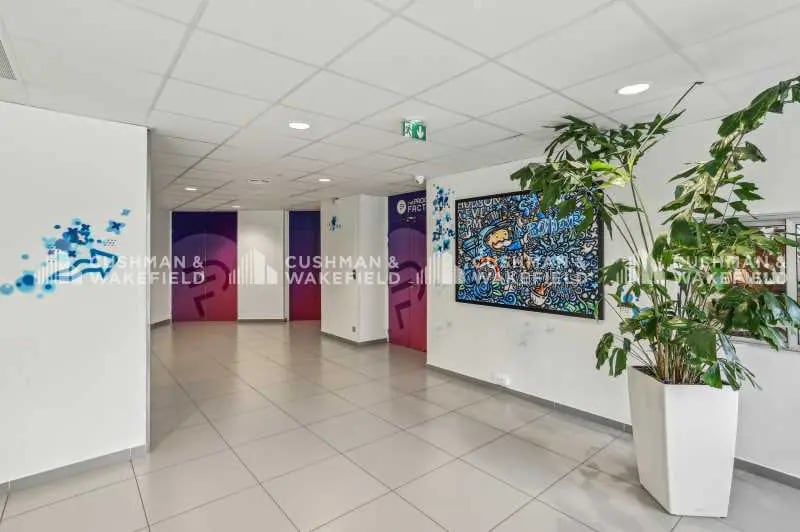 55 Avenue René Cassin, Lyon for lease - Interior Photo - Image 2 of 5