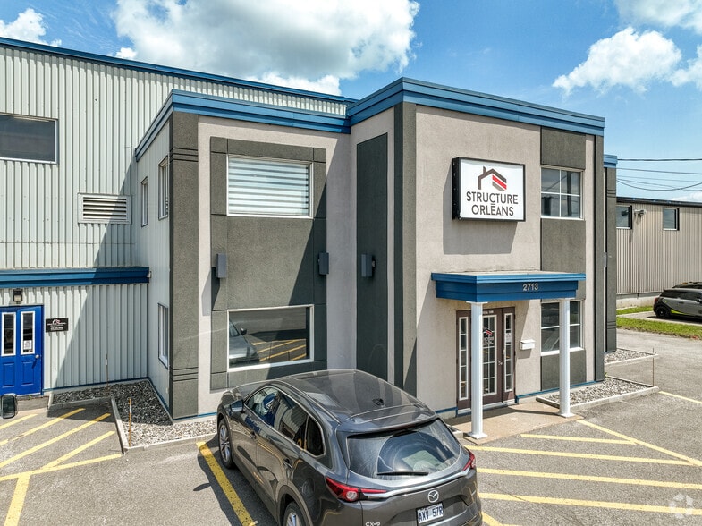 2711-2715 Louis-XIV Boul, Québec, QC for lease - Building Photo - Image 3 of 9