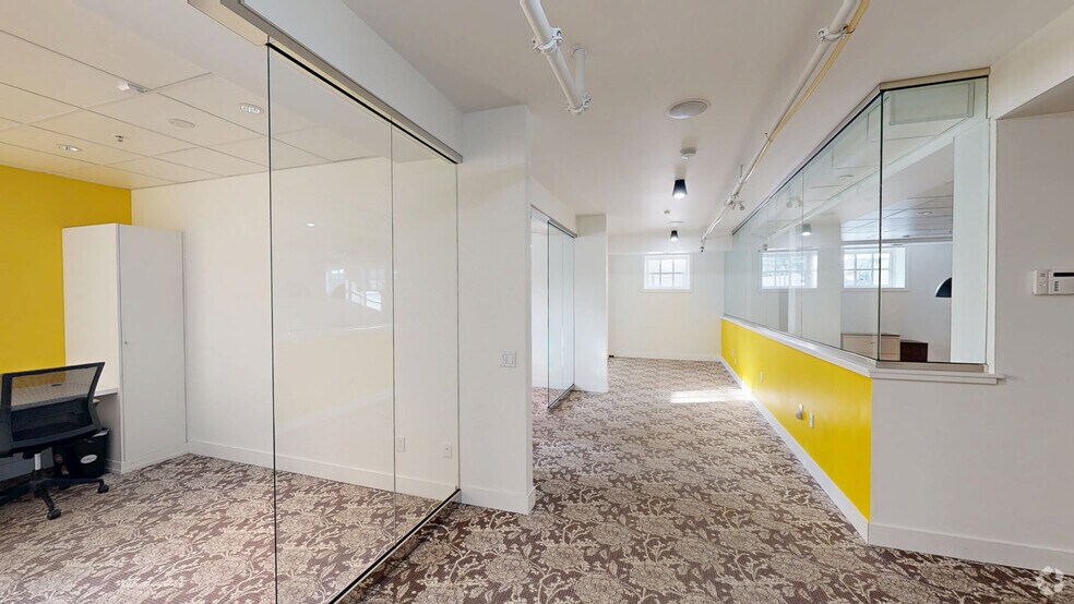 456 12th Ave SE, Calgary, AB à louer - Numérisation 3D de Matterport - Image 2 de 6