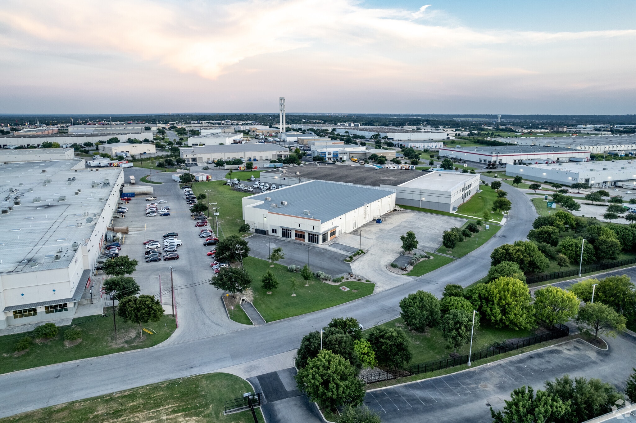6508 Tri-County Pky, Schertz, TX for lease Building Photo- Image 1 of 11