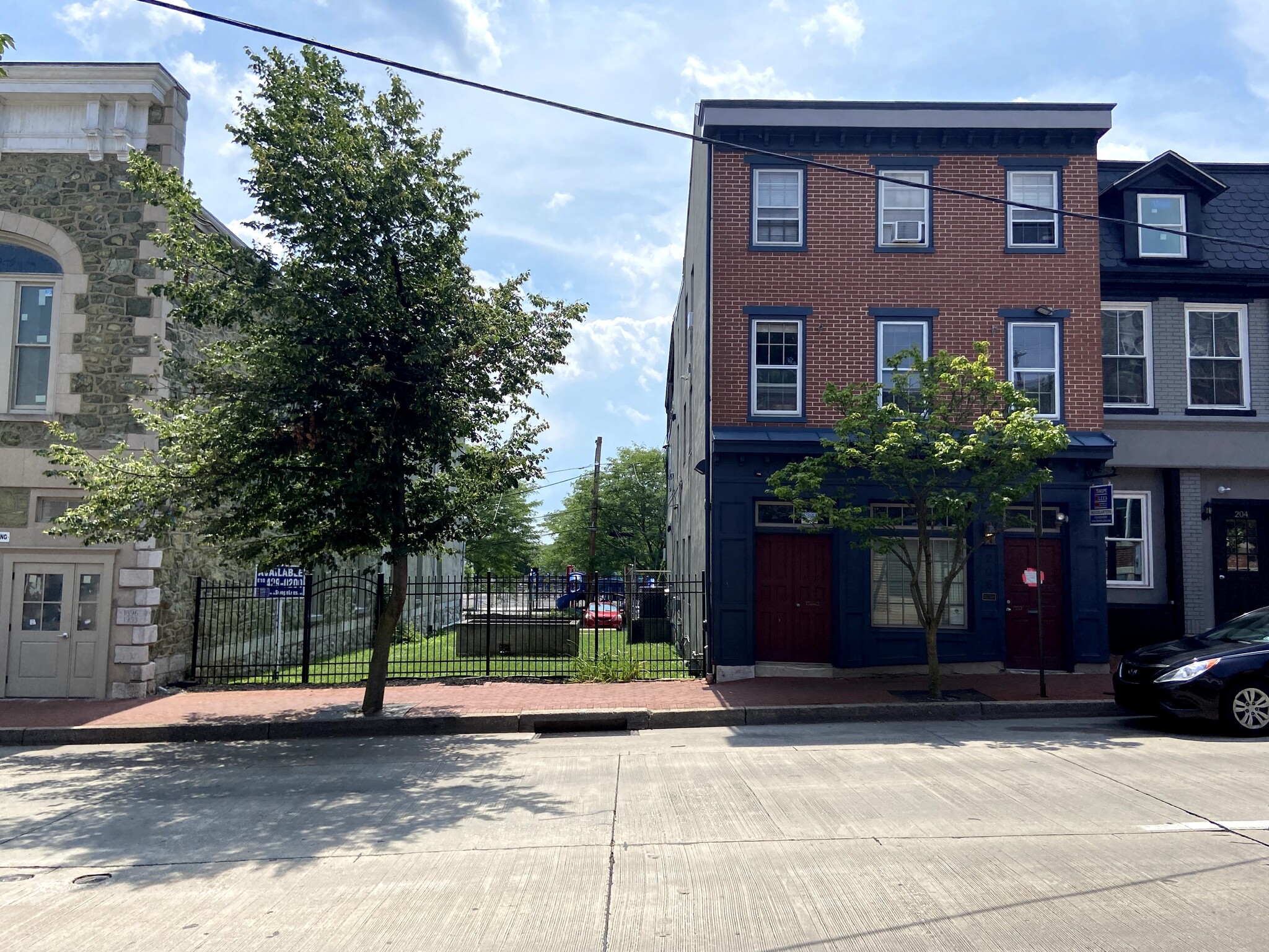 208-210 E Market St, West Chester, PA for lease Primary Photo- Image 1 of 4