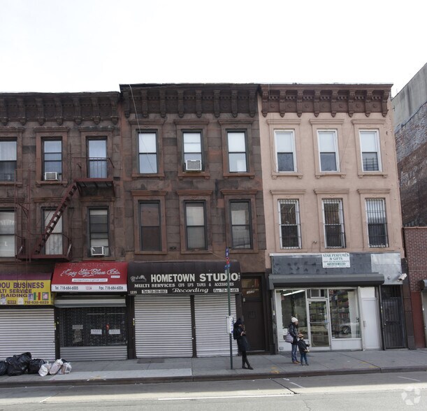 1235 Bedford Ave, Brooklyn, NY à vendre - Photo du bâtiment - Image 2 de 2