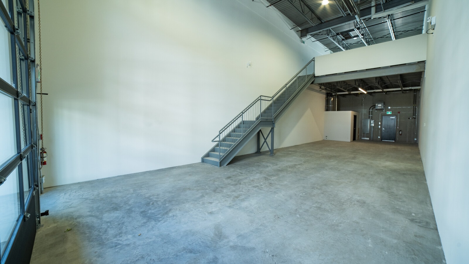 7342 Industrial Way, Pemberton, BC V0N 2L0 - Unité 18 -  - Photo intérieure - Image 2 of 4